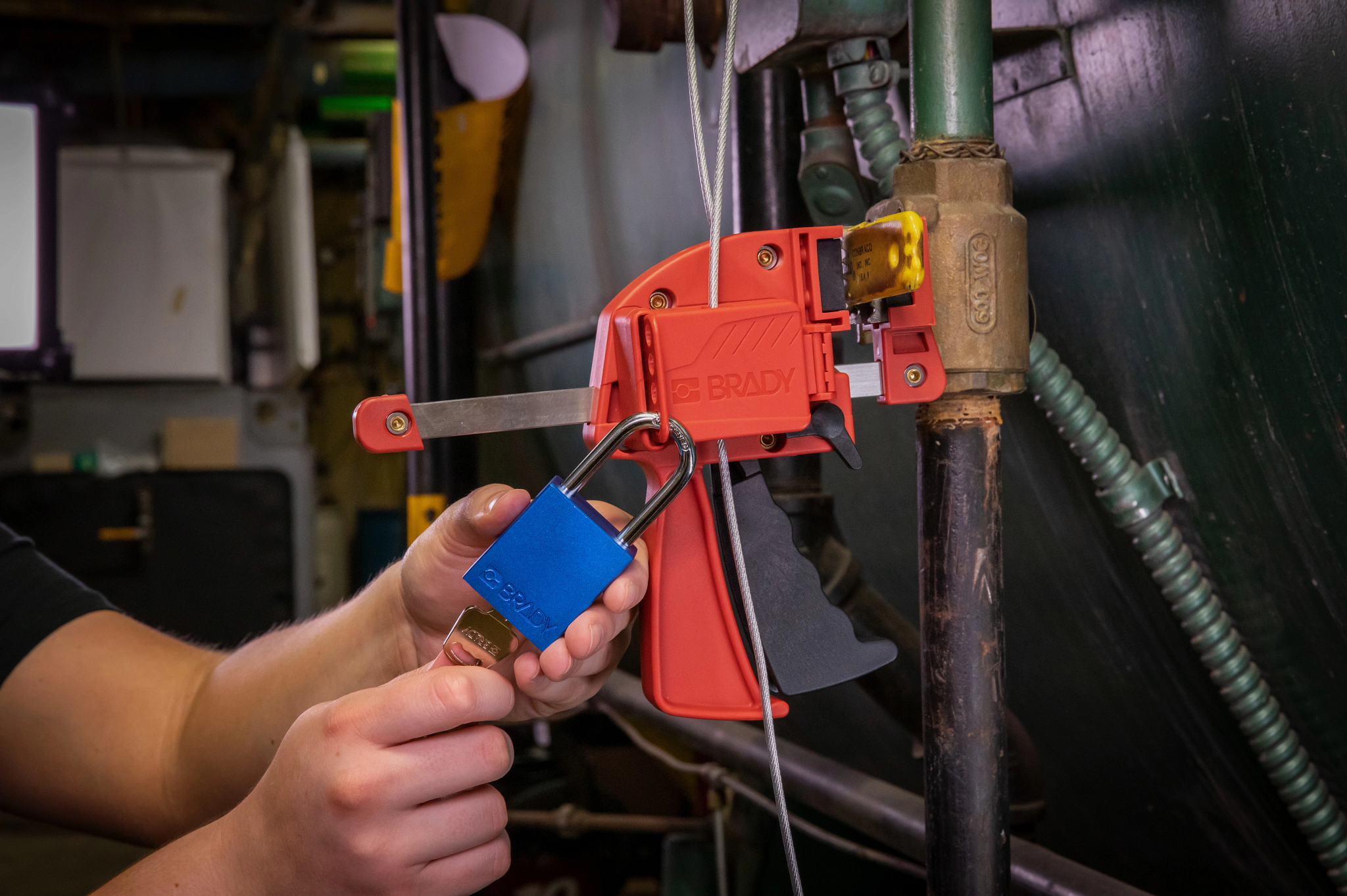 LOCKOU TAGOUT